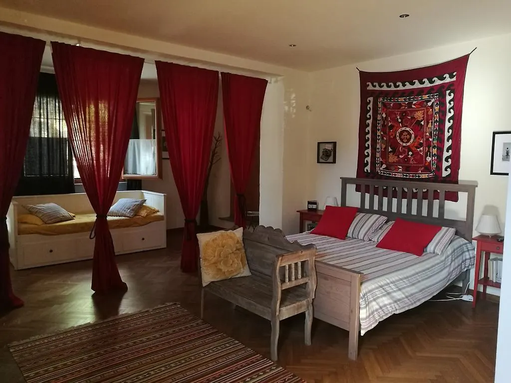 Bed & Breakfast Il Pettirosso B&B Certosa di Pavia